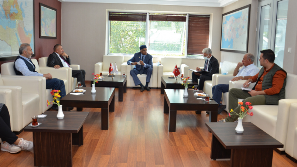 Bangladeş Ankara Büyükelçisi Mosud Mannan SDE'deydi