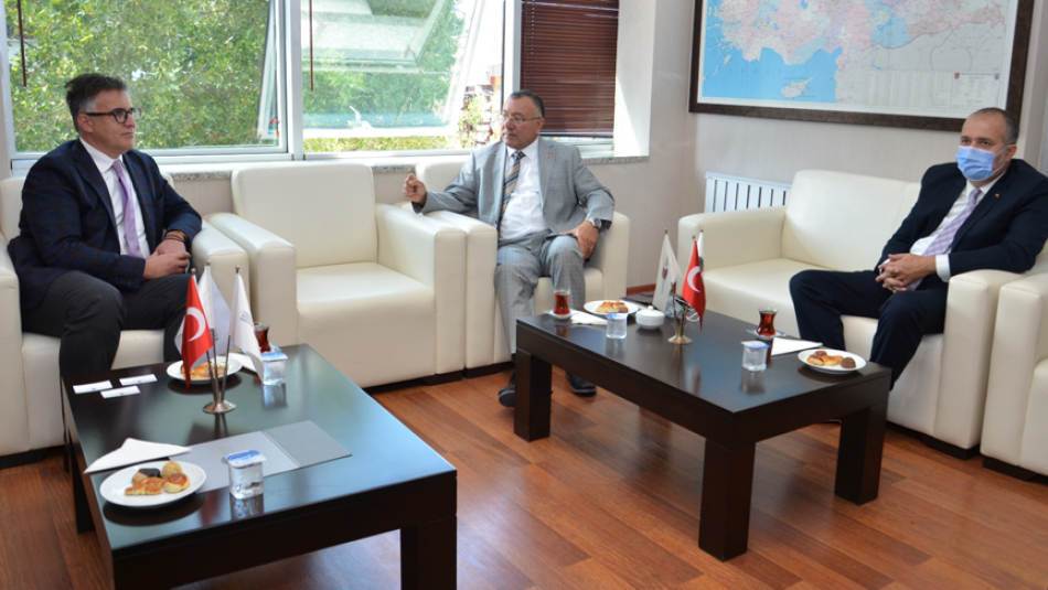 Romanya'nın Ankara Büyükelçisi SDE'yi Ziyaret Etti