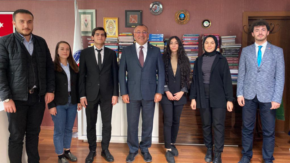 Ankara Hacı Bayram Veli Üniversitesi Genç Liderler Topluluğu SDE'yi Ziyaret Etti