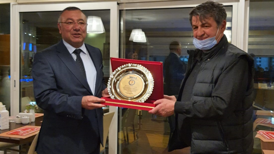 SDE Başkanı Güray Alpar’a Bilim Onur Ödülü