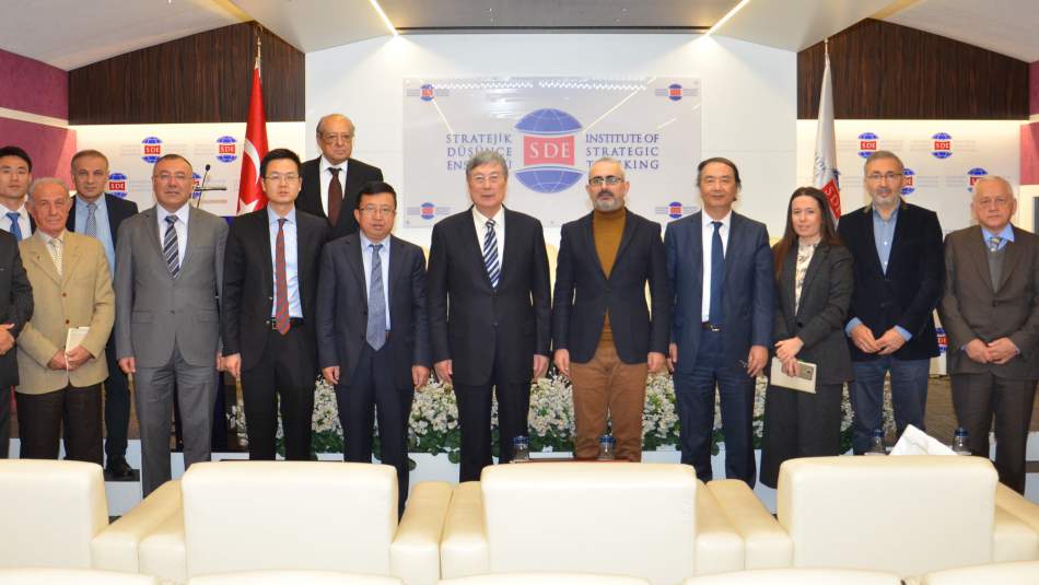 Çin İnsan Hakları Heyeti SDE’deydi
