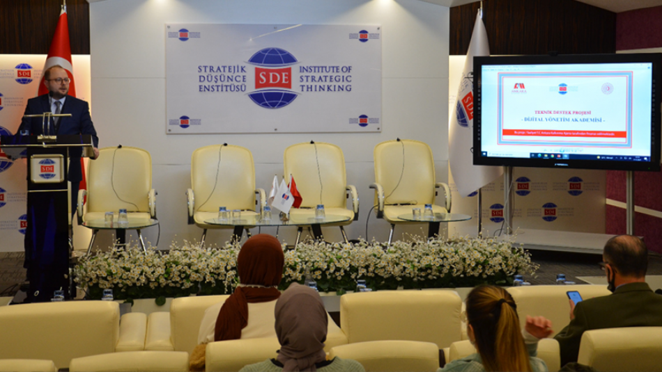 SDE’de “Dijital Yönetim Akademisi” Eğitim Programı Başladı