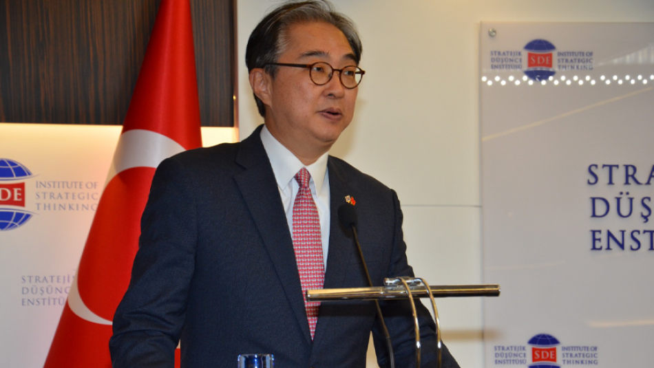 Kore Dış Politikası ve İki Ülkenin Özel İlişkisi: Bugünü ve Geleceği