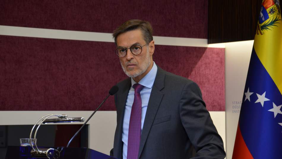 Venezuela Dışişleri Bakanı Plasencia: “ABD, Bolivarcı Devrimin kökünü kazımak istiyor”