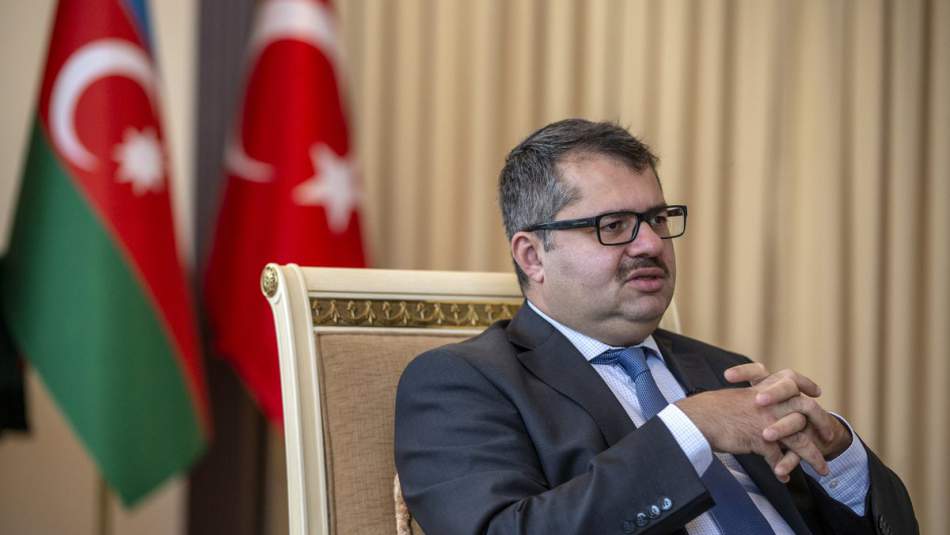 Azerbaycan Ankara Büyükelçisi Hazar İbrahim SDE'de Çevrimiçi Konferans Verdi