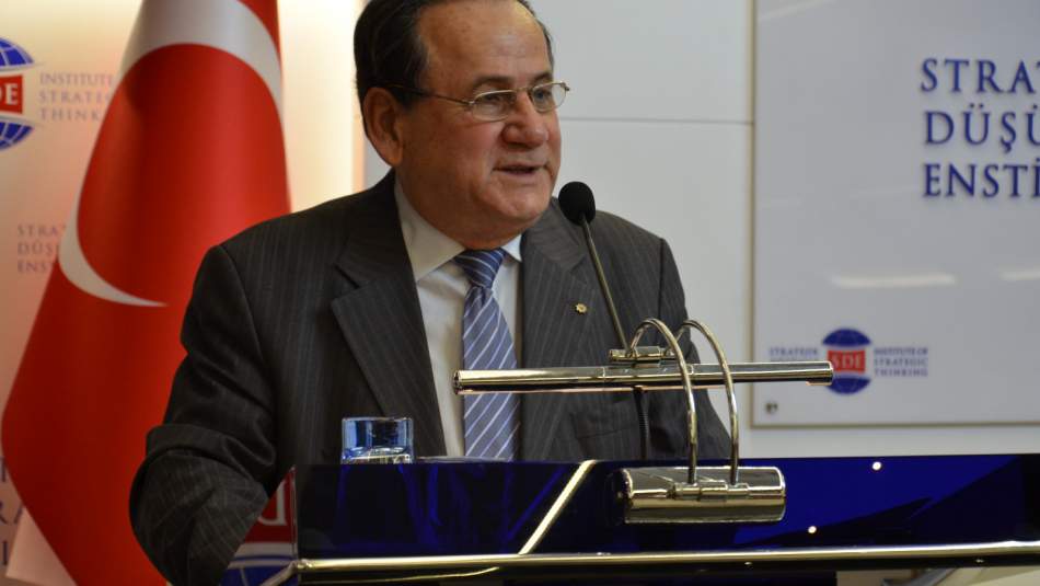 Orakoğlu: Darbelere Karşın Millet ve Devlet Birlikte Mücadele Etmeli