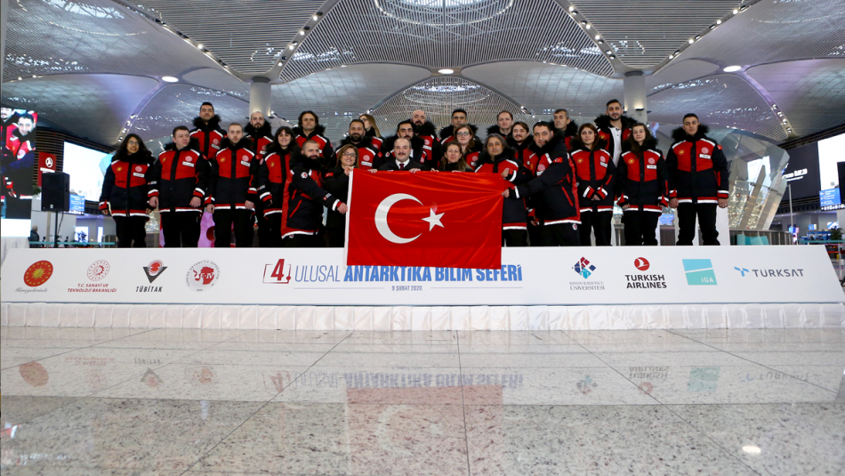 Türk Bilim İnsanları Antarktika'ya Ulaştı