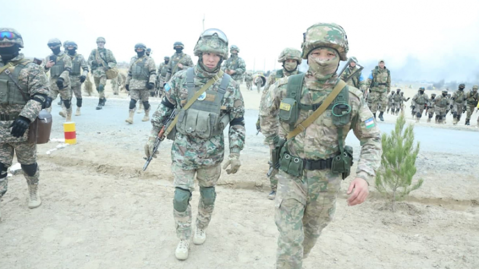 Kazakistan ve Özbekistan'dan Afganistan Sınırında Ortak Tatbikat