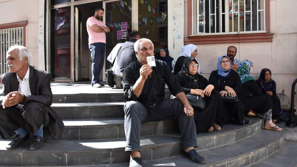 Aileler Evlatlarını İstiyor