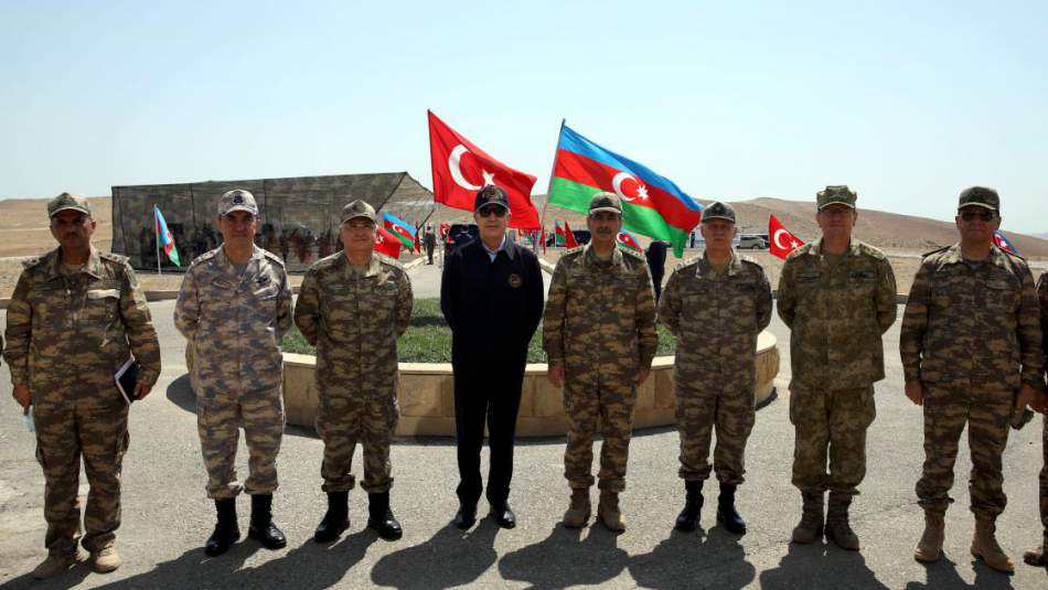 "Yukarı Karabağ'ı İşgal Eden Ermenistan'a Karşı Azerbaycan'ın Yanındayız"