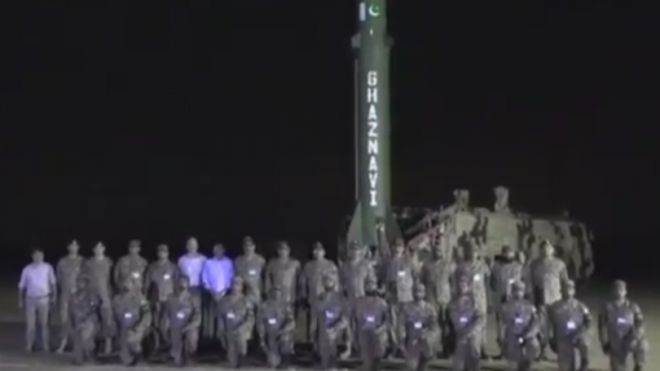 Pakistan'dan Balistik Füze Denemesi