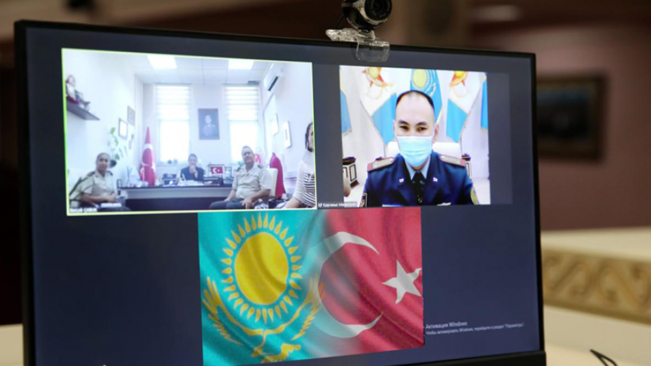 Kazakistan ve Türkiye, Savunma Alanında Yeni İş Birliği İmkanlarını Görüştü
