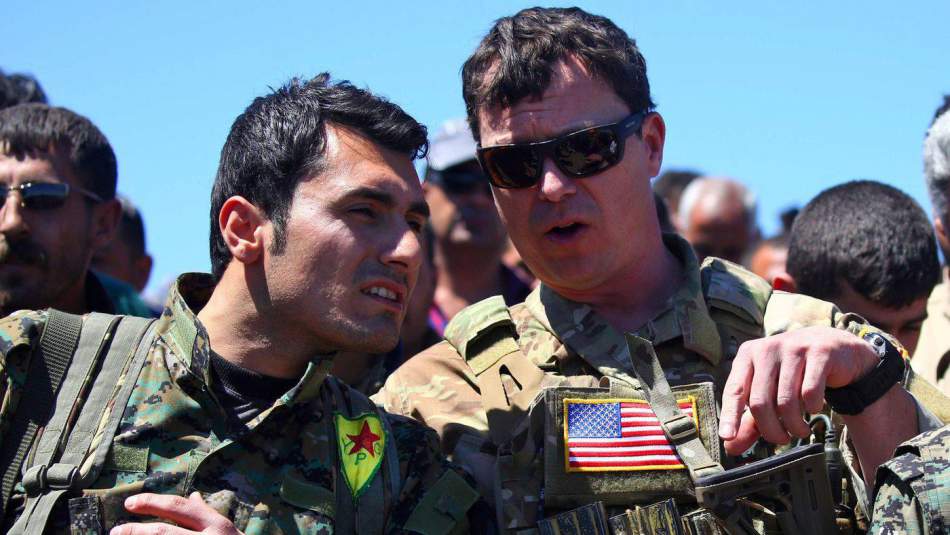 ABD, YPG'li Teröristleri Eğitmeye Devam Edecek