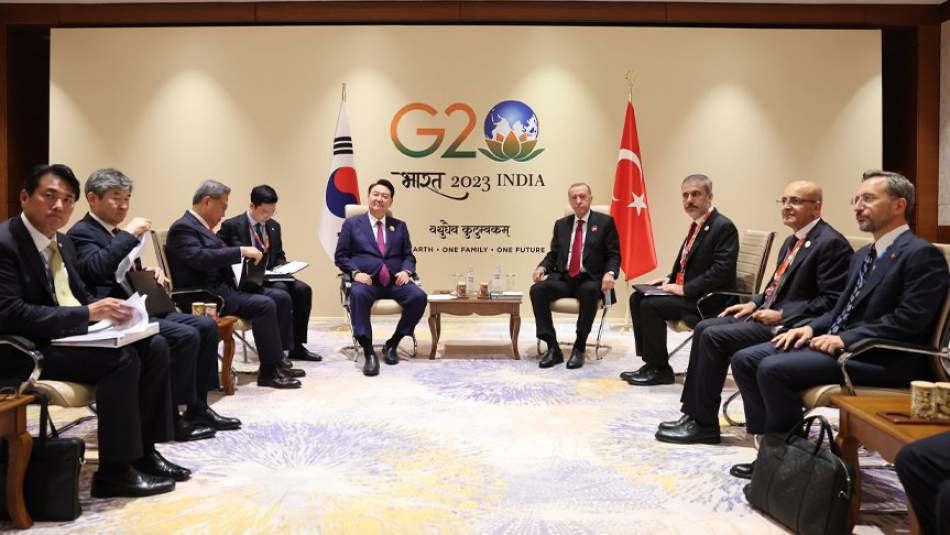 Cumhurbaşkanı Erdoğan, Güney Kore Devlet Başkanı Yoon ile Bir Araya Geldi