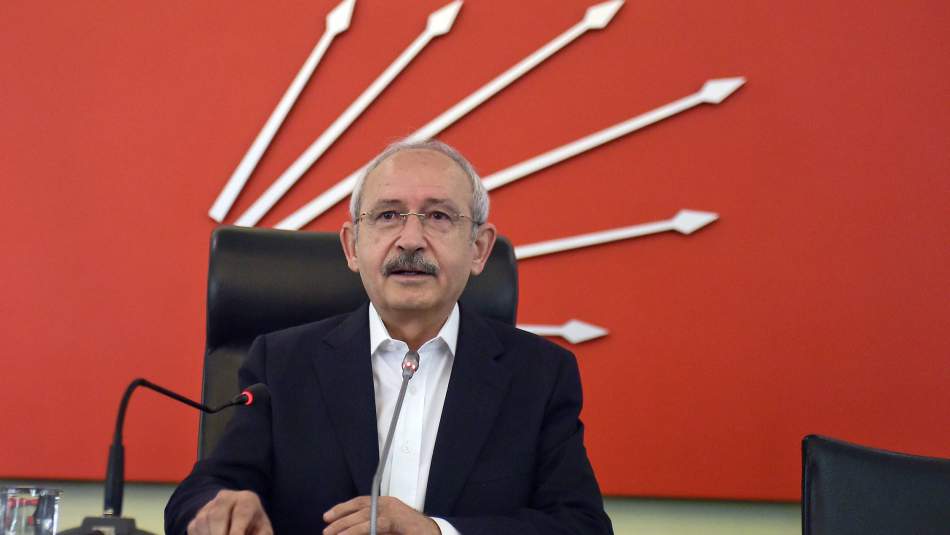CHP'de olağanüstü kurultay için yeterli imza toplanamadı