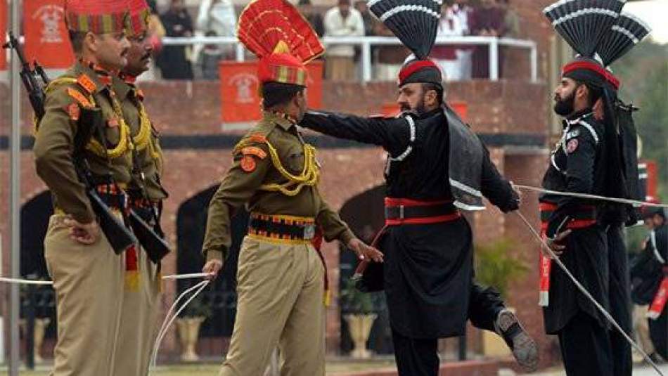 Pakistan - Hindistan Restleşmesi Sürüyor