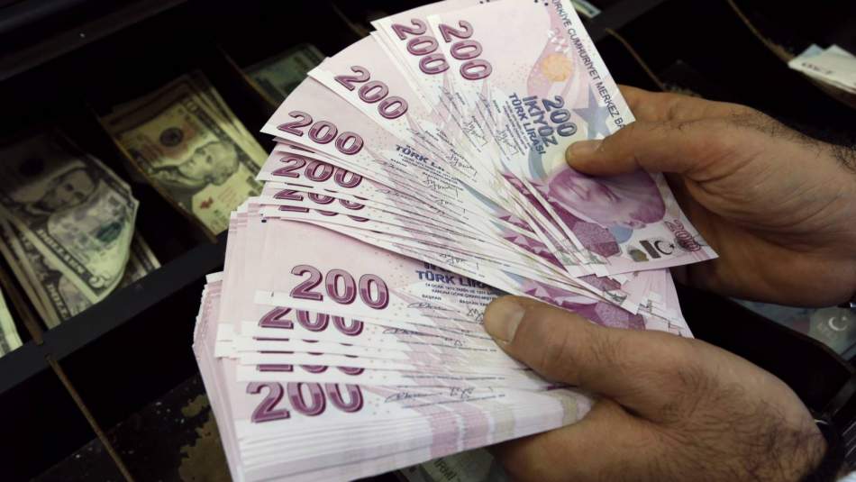 Credit Suisse: Dolar/TL yıl sonuna kadar 5.10'a gerileyebilir