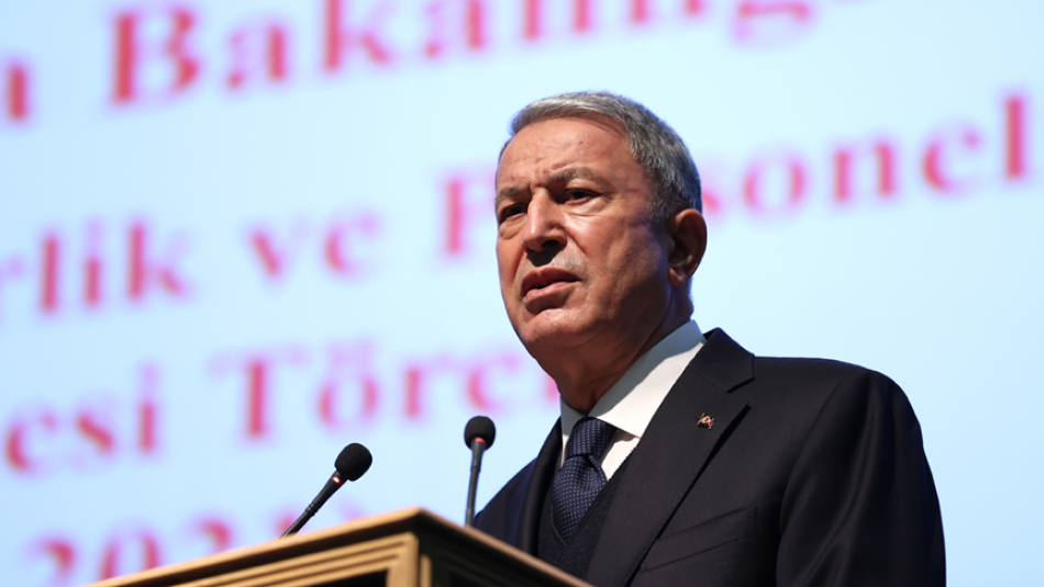 Akar Yunanistan'ı Silahlanma Konusunda Uyardı: Bu Beyhude Bir Gayret!