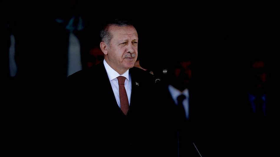 Erdoğan: "CHP'nin İş Bankası hisselerinin hazineye devrini sağlayacağız"