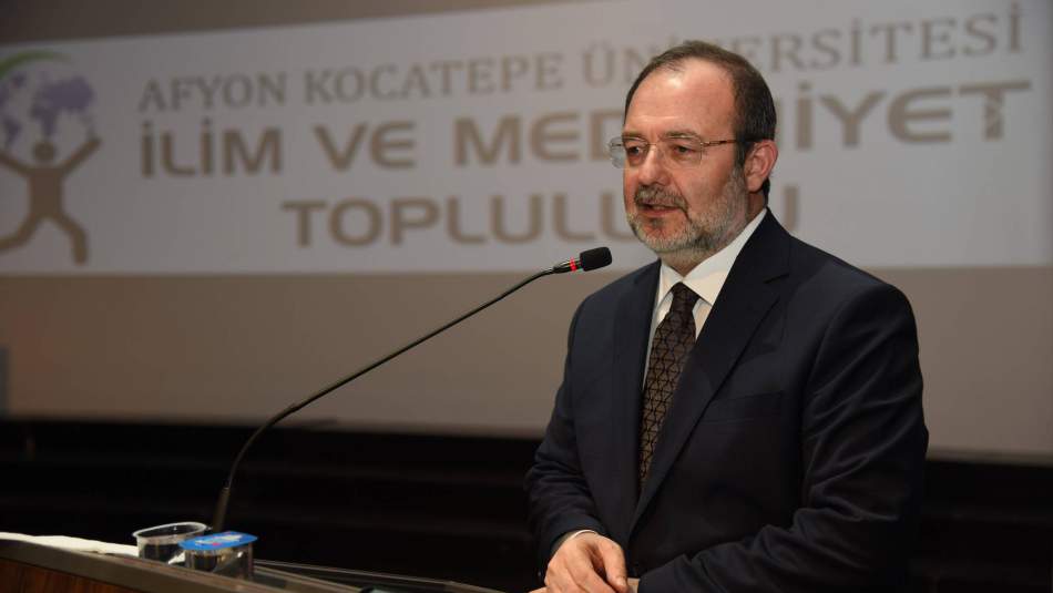 Mehmet Görmez: "İslam bir coğrafyaya hapsedilecek bir din değildir"