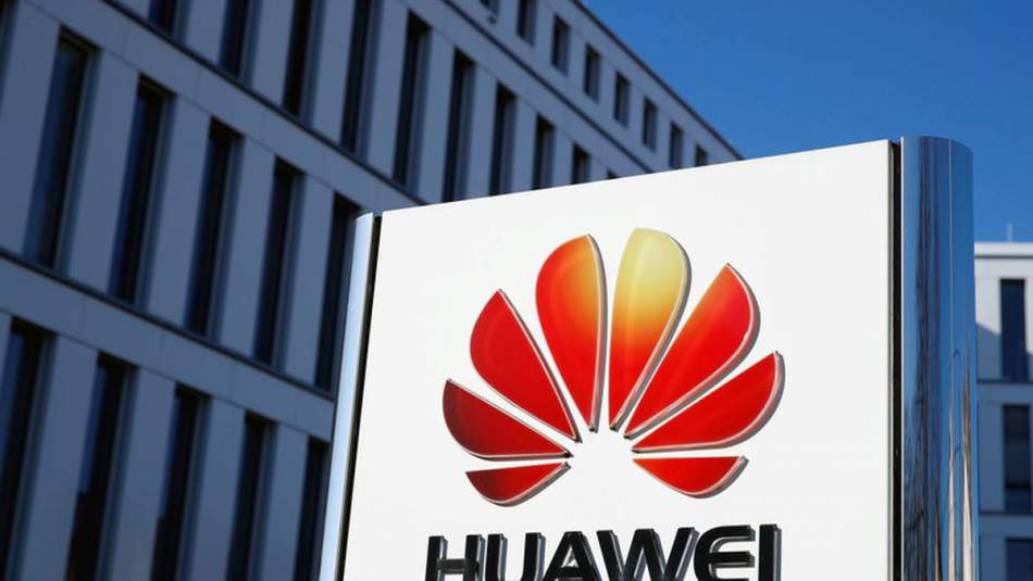 Huawei'nin İşletim Sistemi 'HongMeng' Kullanıma Hazır