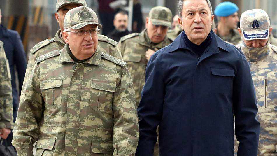 Milli Savunma Bakanı Akar ve TSK'nin Komuta Kademesi Suriye Sınırında