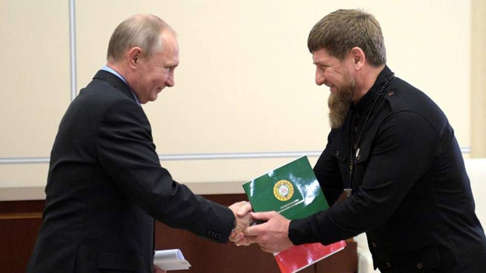Putin'den Kadirov'a 'Tümgeneral' Rütbesi