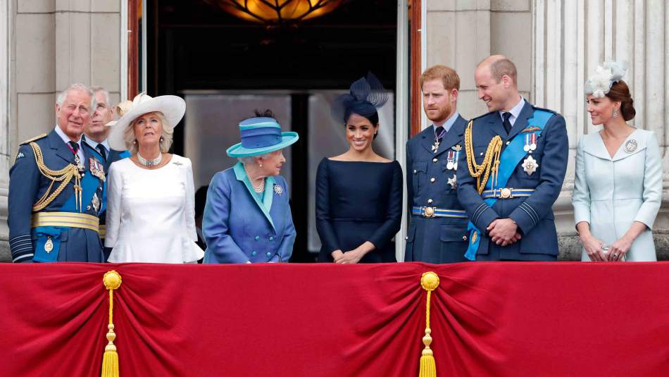 "Brexit olmazsa Kraliyet Ailesi Londra'dan tahliye edilebilir"