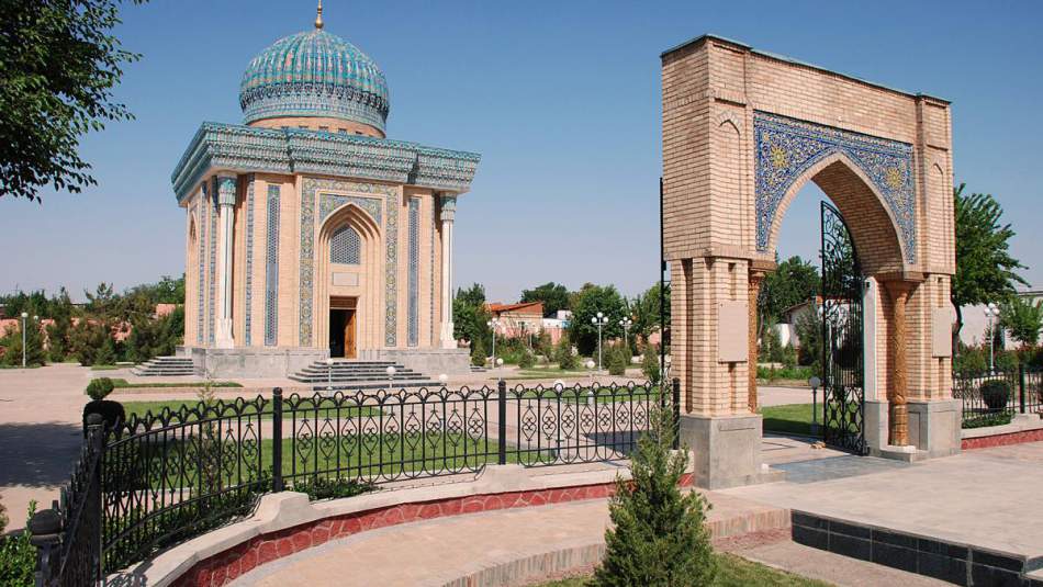 Özbekistan'da “Maturidilik Doktrini ve Şimdiki Zaman” Sempozyumu Düzenlendi