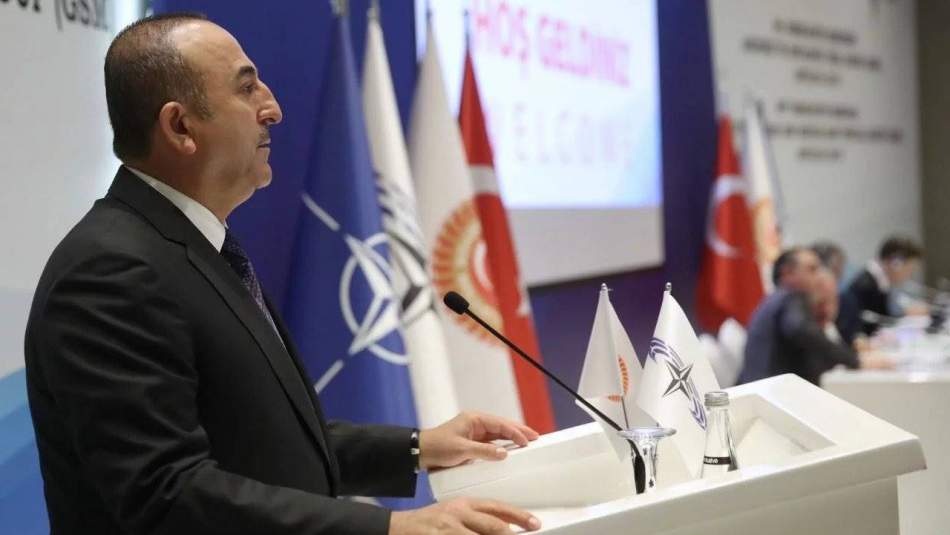 Çavuşoğlu'nun 'Soykırım' Tepkisi Fransızlar'a Toplantı Terkettirdi