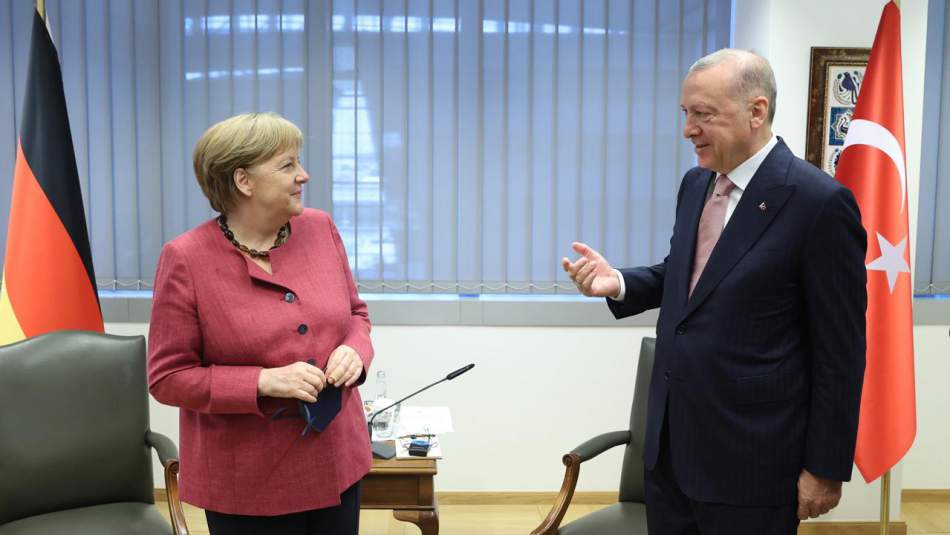 Merkel: "Türkiye İle Diyalog Gündemini Hızla Hayata Geçirmeliyiz"