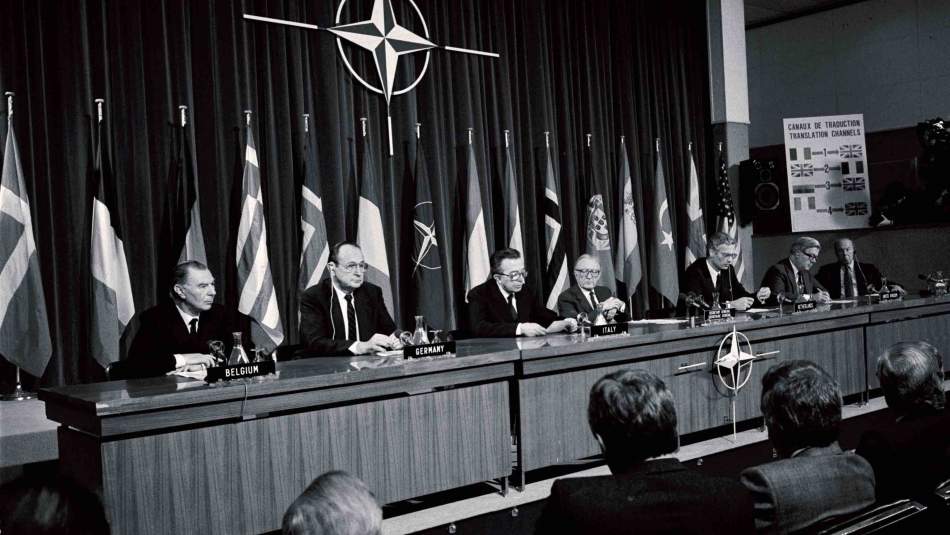 Rusya ve NATO Büyükelçileri INF İçin Brüksel'de Toplanıyor