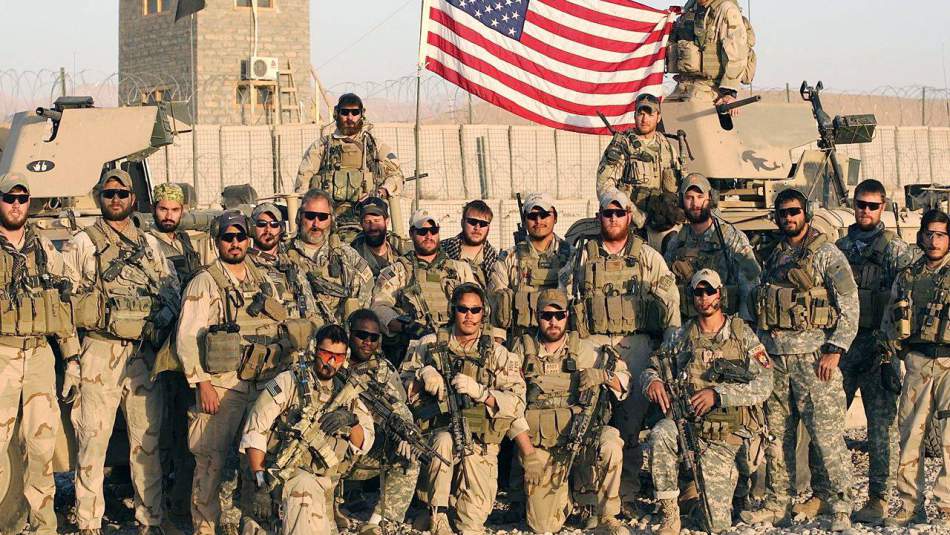 "Amerika'da Evangelistler orduyu ele geçiriyor"