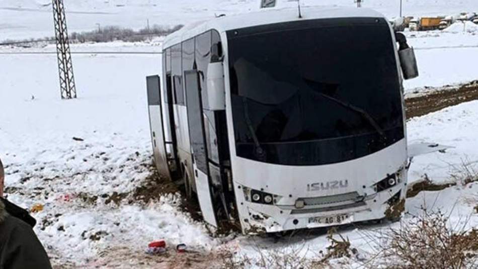 Ağrı'da Gürbulak Gümrük Müdürlüğü Aracına Roketli Saldırı