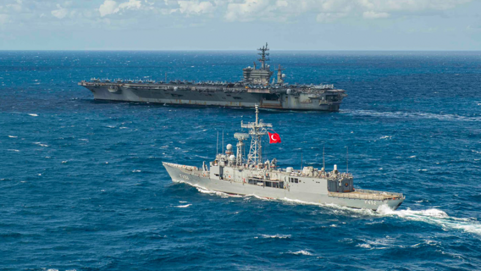 TSK Unsurlarının Eisenhower Uçak Gemisi