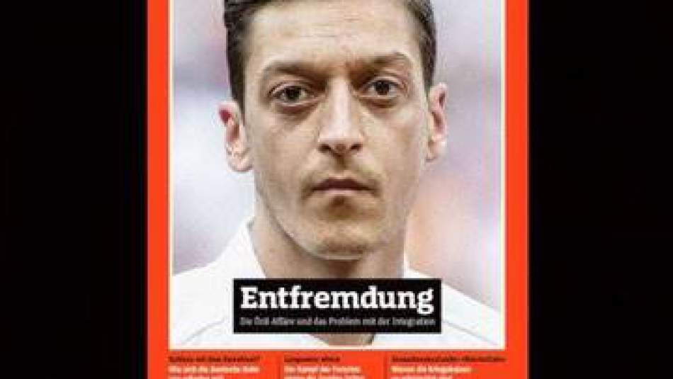 Der Spiegel Mesut Özil'i kapağına taşıdı