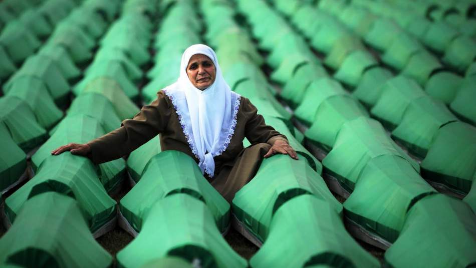 Srebrenitsa: Dinmeyen acı
