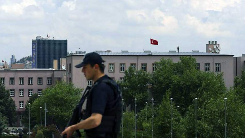 TBMM'ye Girmeye Çalışan İki DHKP-C'li Yakalandı
