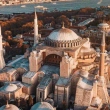 Ayasofya'da İbadetin Yolu Açıldı