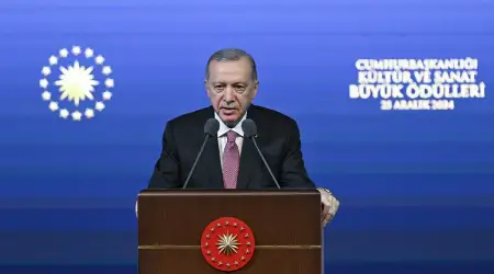 Cumhurbaşkanı Erdoğan: Bölücü Caniler ya Kendileri Silahlara Veda Edecek ya da Silahlarıyla Birlikte Suriye Topraklarına Gömülecek