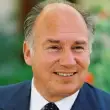 İsmaililerin lideri Ağa Han Vefat Etti, Yerine Oğlu Rahim El-Hüseyni Geçti