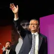 Başka Aday Çıkmasına İzin Verilmeyen Kurultayda Tek Aday Olan Özgür Özel Genel Başkan Seçildi