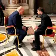 Papa'nın Cenazesinde Trump ve Zelenski Değerli Madenler Üzerine Pazarlık Yaptı