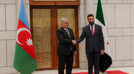 Azerbaycan Başbakan Yardımcısı Şam’da Şara ile Görüştü
