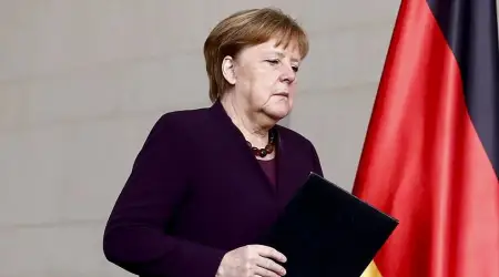 Merkel’den Merz’e Göç Politikası Eleştirisi: “Avrupa’nın Mahvolduğunu Görebiliriz”