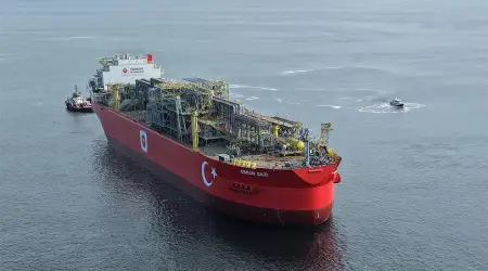 Fetih Ruhuyla Karadeniz’e: Osman Gazi Platformu Boğaz’dan Geçti