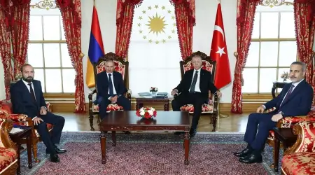 Cumhurbaşkanı Erdoğan, Aliyev'den Sonra Paşinyan'ı Resmi Törenle Ağırladı