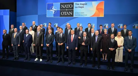 NATO Zirvesinde, Trump’ın İstediği Gibi 1 Sayfalık Bildiri Yayınlandı: İşte Ayrıntılar…