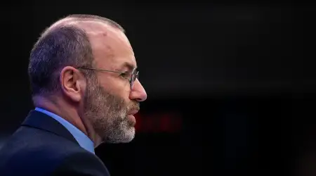 AP'deki En Büyük Grubun Başkanı Weber: "ABD'nin Bizi İtip Kakmasına İzin Veremeyiz"