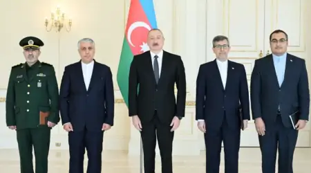 İran’ın Yeni Büyükelcisini Kabulünde Konuşan İlham Aliyev,  İsrail Saldırılarına Karşı İran’ın Yanında Oldukları Mesajını Verdi